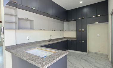 PREVENTA DE CASA 2 PLANTAS, 3 RECÁMARAS, 3 BAÑOS Y MEDIO