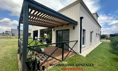 Casa venta La Alameda, Canning