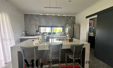 Casa venta La Alameda, Canning