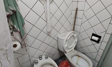 Casa en  venta en Isidro Casanova