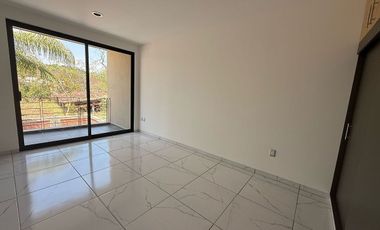 CASA EN VENTA RESIDENCIAL BUGAMBILIAS