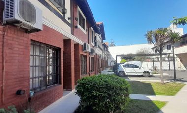 Venta Apto Credito - Casa 4 Amb, Jardin - Munro, Vicente Lopez