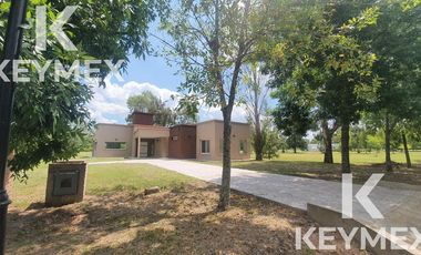 VENTA CASAS DE 3  DORMITORIOS EN MIRALAGOS