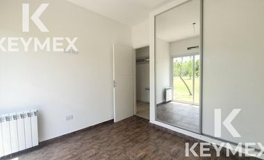 VENTA CASAS DE 3  DORMITORIOS EN MIRALAGOS