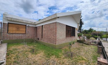 Casa en Villa Saldan