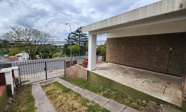 Casa en Villa Saldan