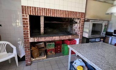 Excelente Casa de 3 dormitorios en Venta en 527 e 13 y 14