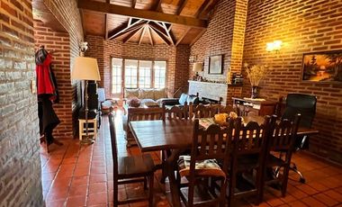 Excelente Casa de 3 dormitorios en Venta en 527 e 13 y 14