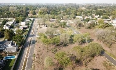 Terreno en Venta en Barrio Cerrado