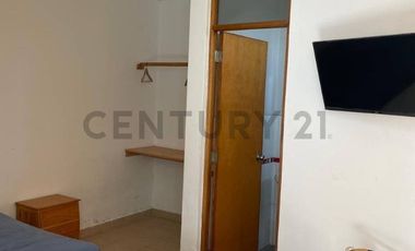 Se vende casa de huéspedes como Terreno ,El Tambo