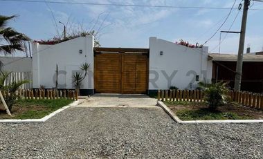 Se vende casa de huéspedes como Terreno ,El Tambo