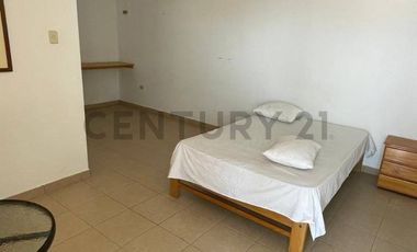 Se vende casa de huéspedes como Terreno ,El Tambo