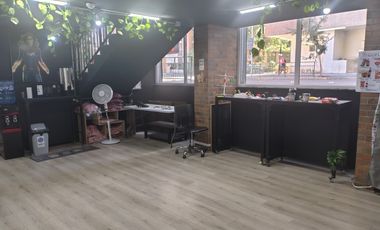 LOCAL A LA CALLE EN DOS PLANTAS 120,19 M2
