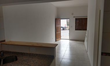 DUPLEX EN ALQUILER EN BARRIO SAN PABLO-CIPOLLETTI