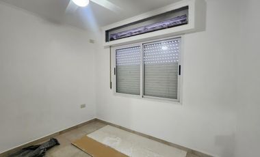 Casa a estrenar, calle Werner a metros de Hernandarias
