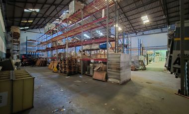 Depósito - Galpón 1800 m2.  en La Boca - ALQUILER