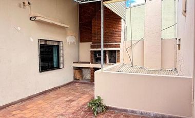 Amplio PH de 6 dormitorios   patio, 12 de Octubre al 700, PM