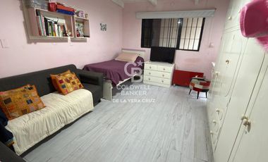 Oportunidad! Hermosa casa en barrio 7 De Marzo, Santo Tomé.