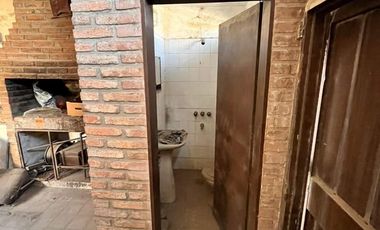 VENTA CASA CON POTENCIAL DE INVERSION - 3 DORM - VILLA AZALAIS