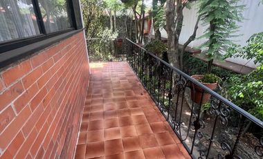 Venta casa en Jardines del Pedregal