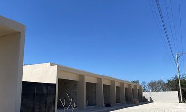 Local en Renta en Privada Arbelia en Conkal