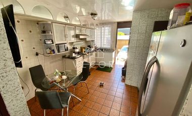 CASA EN VENTA, PROVIDENCIA, GUADALAJARA