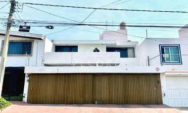 CASA EN VENTA, PROVIDENCIA, GUADALAJARA