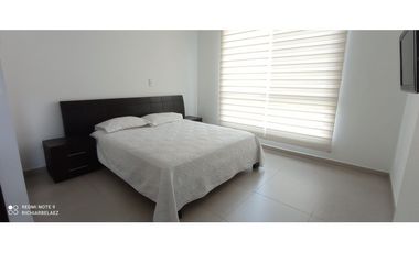 Arriendo Completo apto en la parte baja de Castropol Sin poniente