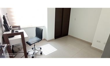 Arriendo Completo apto en la parte baja de Castropol Sin poniente