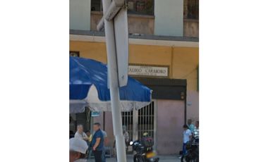 Alquilo o Vendo oficina  en El Edificio Calibio Carabobo.