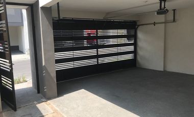 Casa en Renta Cerradas de Cumbres, Monterrey