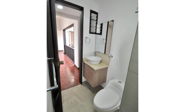 RENTA CASA COMERCIAL SECTOR DE ALAMOS PEREIRA