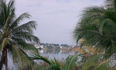 CASA EN VENTA FRENTE AL RIO, TUXPAN, VERACRUZ.