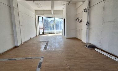 Local en Renta  en planta baja sobre Av. Universidad - 2 niveles