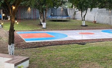 Quinta en Venta en MISION ANTIGUA sobre Carretera a Cadereyta