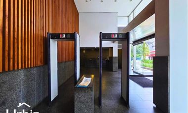 Arriendo Oficina de 130 m² en Torre La Cabrera