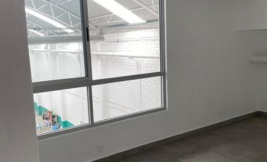 Renta bodega en Azafrán, Granjas México