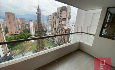 Apartamento en Arriendo Alcázares Medellin