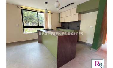 Casa Esquinera en Arriendo – Sector Campestre | Estrato 4
