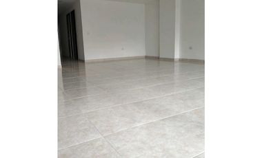 Venta amplio apartamento en Sabaneta