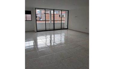 Venta amplio apartamento en Sabaneta