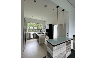 CASA EN ARRIENDO SECTOR ALTO DE LAS PALMAS- POBLADO