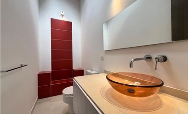 Casa en Arriendo Amoblada en Envigado