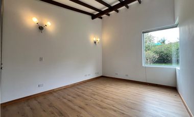 Casa en Arriendo Amoblada en Envigado