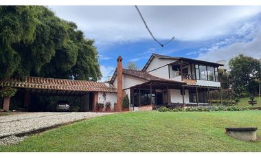 Arriendo casa campestre 300 m² en Vilachuaga – Llanogrande