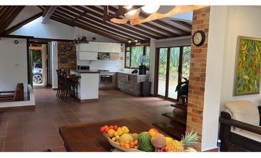 Arriendo casa campestre 300 m² en Vilachuaga – Llanogrande