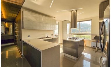 Lujoso apartamento en Pinares