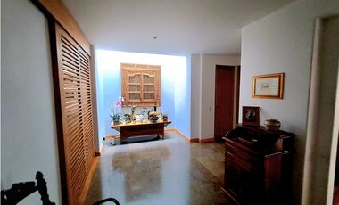 SANTA ANA OR. VENTA 5 ALCOBAS, CONJUNTO, TERRAZA