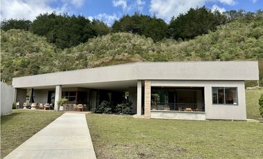 Venta de Apartamento En El Retiro La Argentina