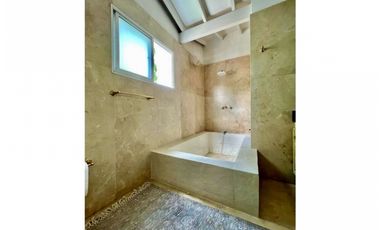 Venta Casa Cola Del Zorro El Poblado Medellín